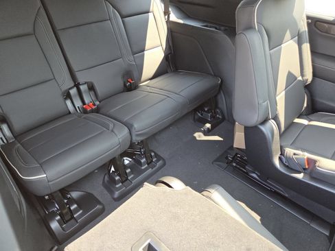 New 2026 GMC Yukon Elevation w/ Elevation Premium Package RWD image 26