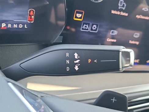 New 2026 Chevrolet Traverse LT image 30