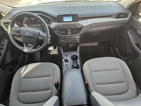 Used 2020 Ford Escape S image 8