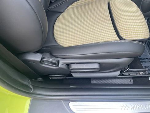 Used 2023 MINI Cooper S image 29