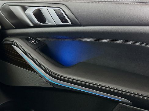 Used 2024 BMW X5 xDrive50e w/ Executive Package image 17