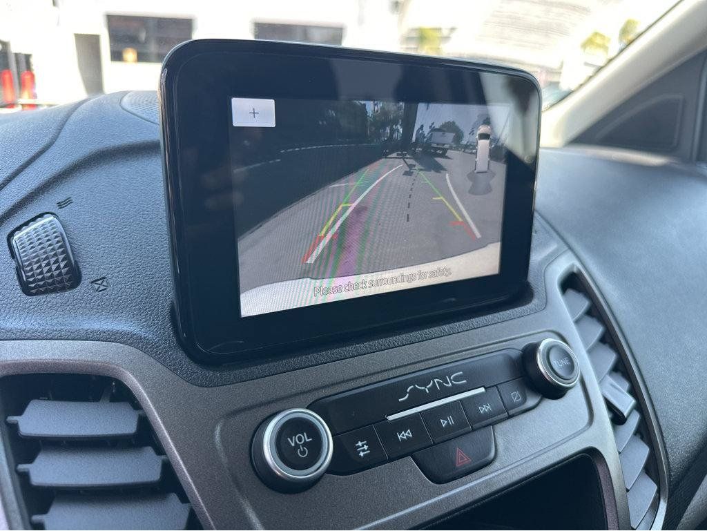 Used 2019 Ford Transit Connect XLT FWD image 6