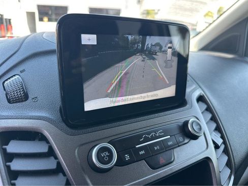 Used 2019 Ford Transit Connect XLT FWD image 6