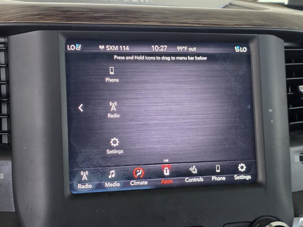 Used 2019 RAM 1500 Laramie AWD/4WD image 18