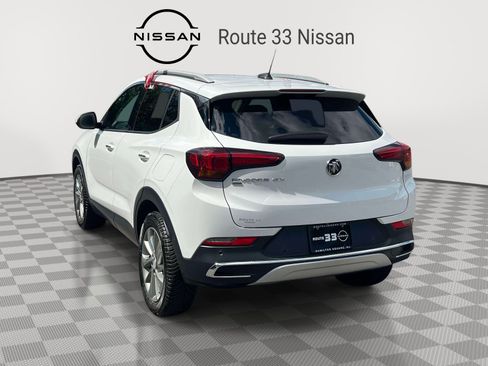 Used 2020 Buick Encore GX Essence w/ Experience Buick Package AWD/4WD image 3