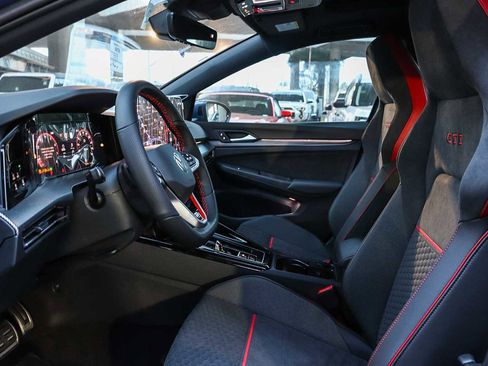 New 2026 Volkswagen GTI SE image 18