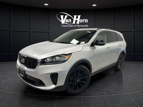 Used 2019 Kia Sorento S AWD/4WD image 3