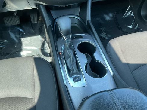 Used 2023 Chevrolet Malibu LT FWD image 12