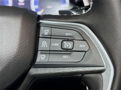 New 2025 Jeep Grand Cherokee Altitude image 29