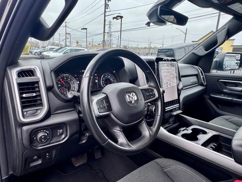 Used 2023 RAM 1500 Big Horn image 13