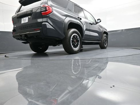 Used 2026 Toyota 4Runner TRD Off-Road AWD/4WD image 29