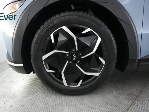 Used 2024 Hyundai Ioniq 5 SEL RWD image 19