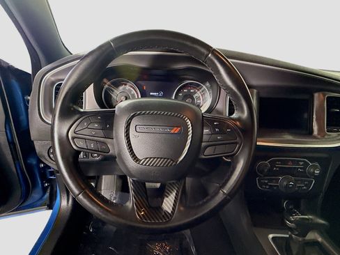Used 2022 Dodge Charger SXT RWD image 13