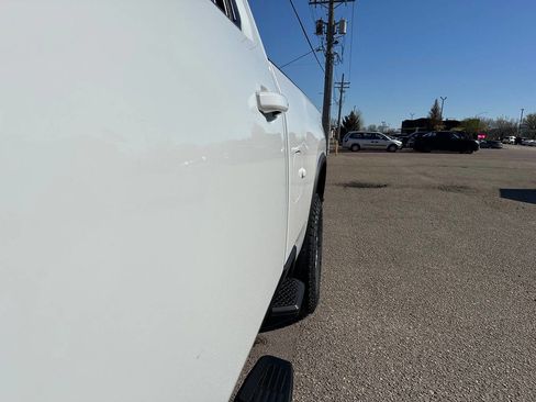 Used 2020 Chevrolet Silverado 2500 LT w/ Convenience Package AWD/4WD image 18