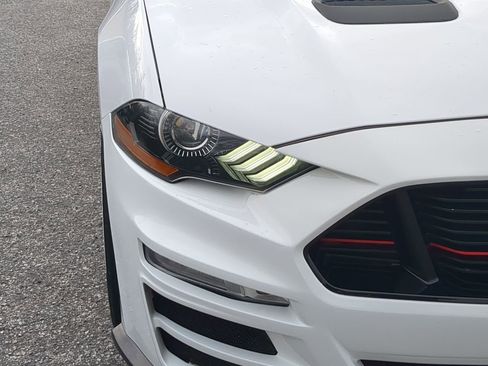 Used 2020 Ford Mustang GT w/ Equipment Group 301A image 8