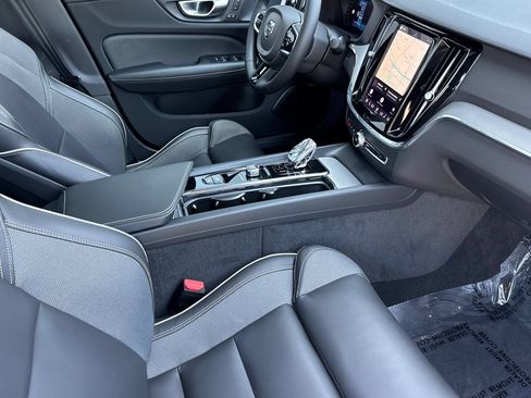 Used 2024 Volvo S60 B5 Plus w/ Protection Package AWD/4WD image 16