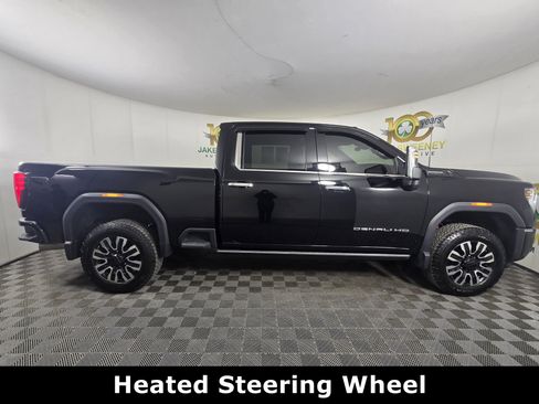 Used 2024 GMC Sierra 2500 Denali Ultimate image 11