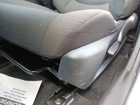 Used 2023 Toyota RAV4 LE FWD image 16