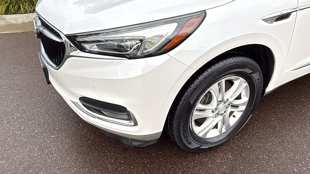 Used 2019 Buick Enclave Premium w/ Trailering Package, 5000 lbs. AWD/4WD image 9