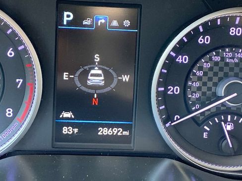 Used 2020 Hyundai Elantra Limited w/ Ultimate Package 03 FWD image 32