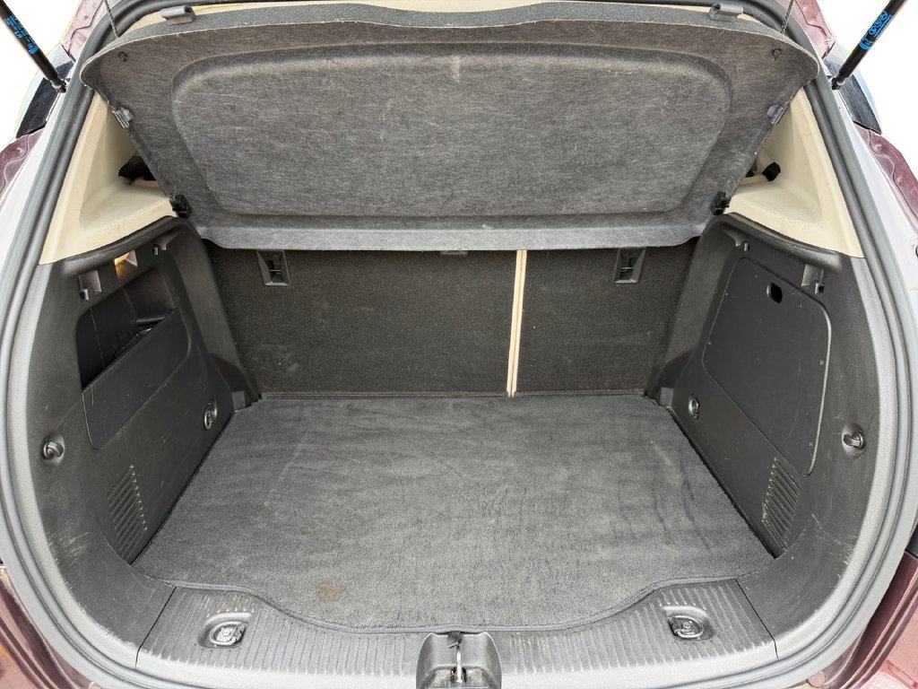 Used 2017 Buick Encore Premium w/ Experience Buick Package FWD image 21