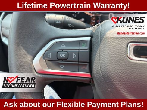 Used 2025 Jeep Compass Limited AWD/4WD image 16