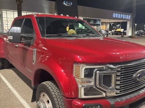 Used 2022 Ford F450 Platinum w/ FX4 Off-Road Package image 12