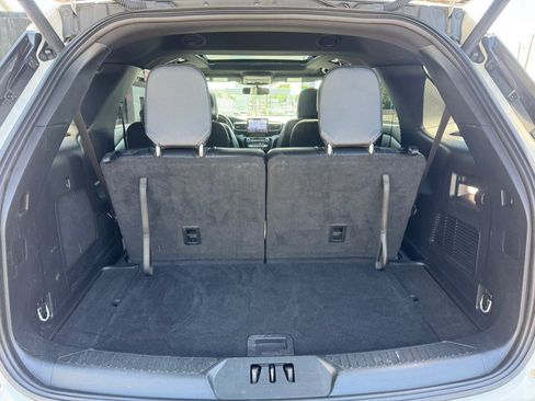 Used 2023 Ford Explorer ST-Line w/ Class IV Trailer Tow Package AWD/4WD image 31
