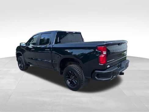 Used 2021 Chevrolet Silverado 1500 Custom Trail Boss AWD/4WD image 5