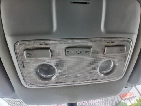 Used 2014 Toyota RAV4 LE FWD image 26