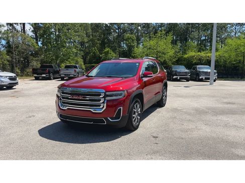 Certified 2023 GMC Acadia SLE w/ Driver Convenience Package image 4