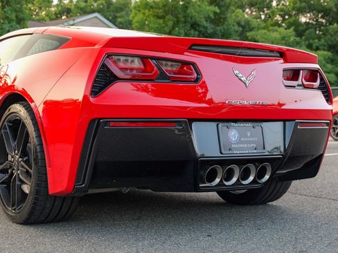 Used 2016 Chevrolet Corvette Stingray Coupe RWD image 11