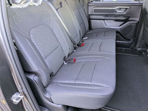 New 2026 RAM 1500 4x4 Crew Cab image 27
