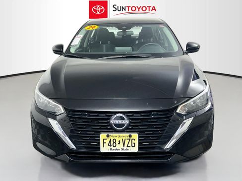 Used 2024 Nissan Sentra SV FWD image 10