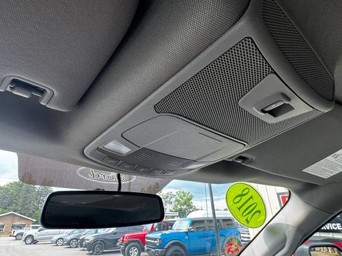 Used 2018 Ford F150 XLT w/ Equipment Group 302A Luxury AWD/4WD image 28