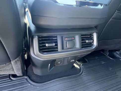 Used 2024 Ford F150 Lariat w/ Equipment Group 502A High AWD/4WD image 14
