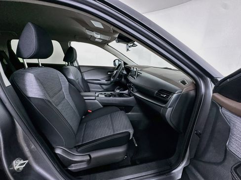 Used 2023 Nissan Rogue SV FWD image 29