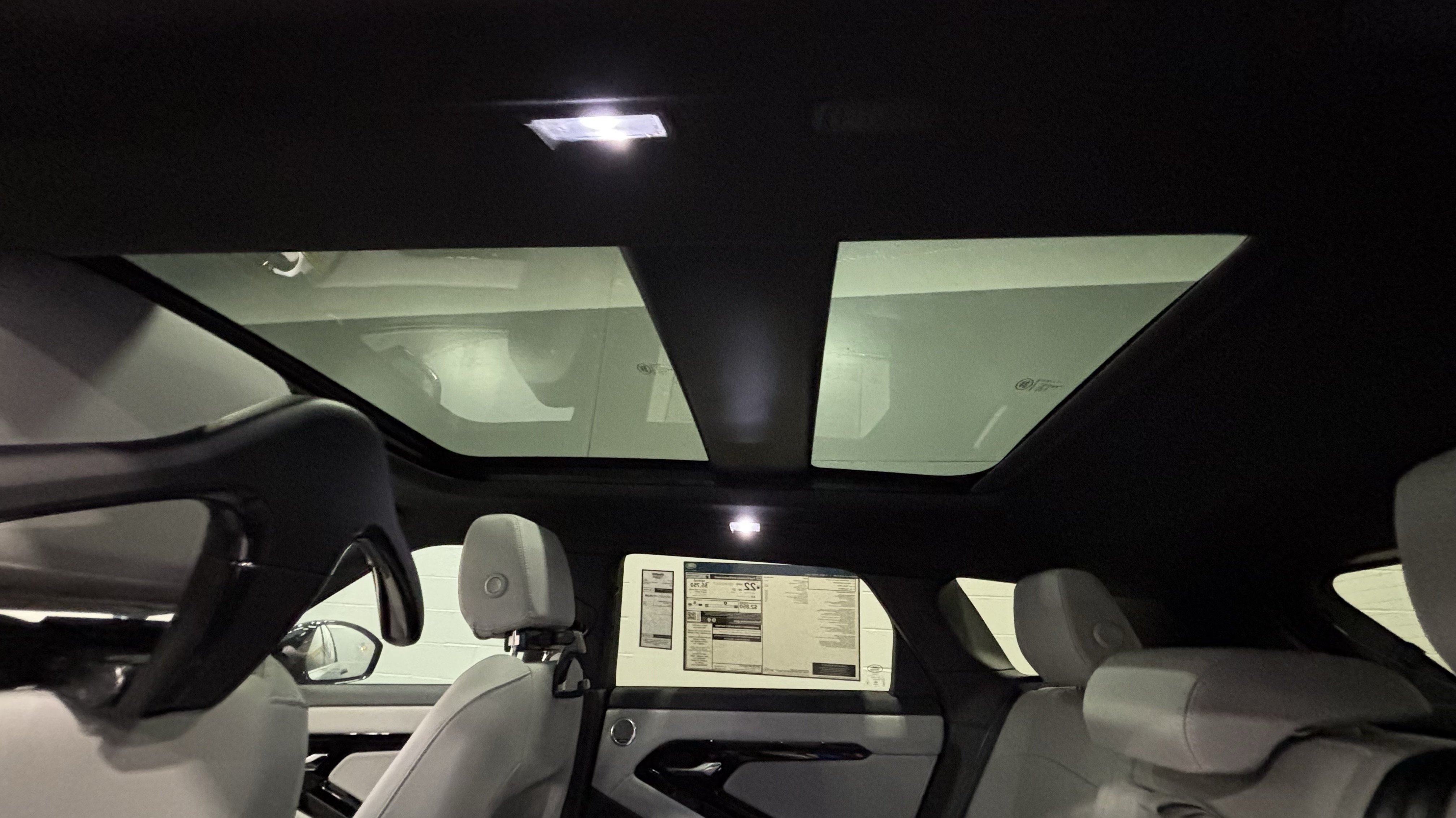 New 2026 Land Rover Range Rover Evoque S AWD/4WD image 15