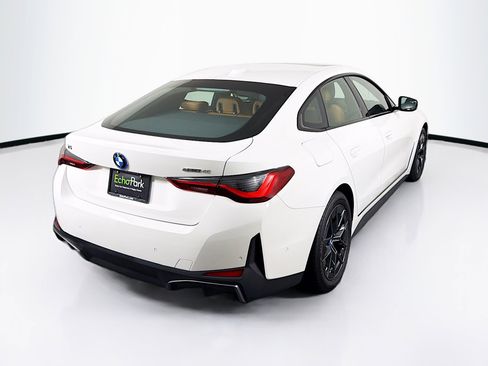 Used 2023 BMW i4 eDrive40 w/ Parking Assistance Package RWD image 9