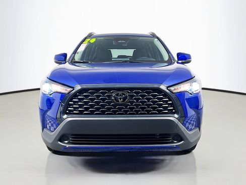 Used 2024 Toyota Corolla Cross LE FWD image 11
