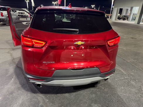 Certified 2024 Chevrolet Blazer LT w/ Convenience Package image 5