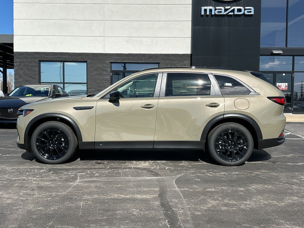 New 2026 MAZDA CX-70 3.3 Turbo w/ Preferred Package AWD/4WD image 2