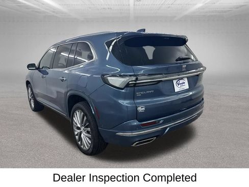 Used 2025 Buick Enclave Avenir w/ Super Cruise Package AWD/4WD image 8
