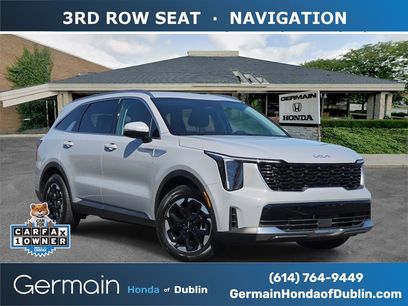 Used 2025 Kia Sorento S