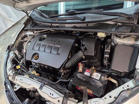 Used 2016 Toyota Corolla S image 7