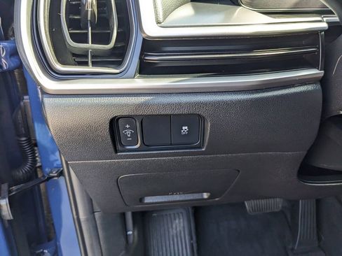 Certified 2024 Kia Sorento S w/ Panoramic Sunroof Package FWD image 28