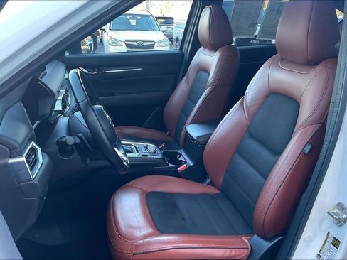 Used 2024 MAZDA CX-5 Carbon Edition image 25