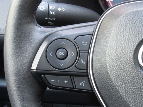 Certified 2024 Toyota RAV4 XLE w/ Convenience Package image 24