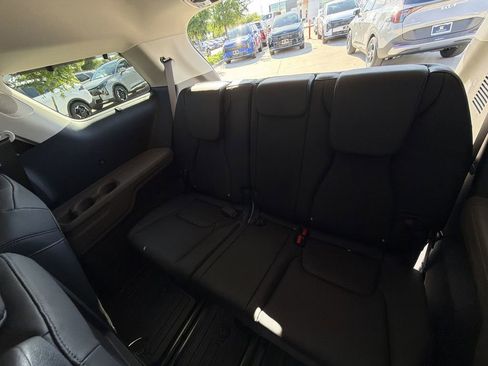 New 2026 Kia Carnival EX FWD image 27