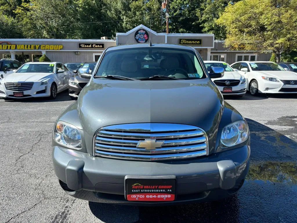 Used 2008 Chevrolet HHR LT FWD image 3